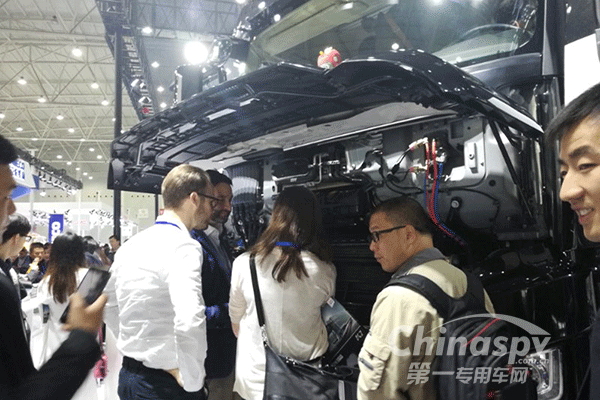 江淮汽車耀勢武漢車展 最強(qiáng)矩陣整裝待發(fā)