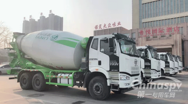 35臺凌宇攪拌車助力雄安新區(qū)建設