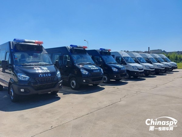 南京依維柯歐勝警用車