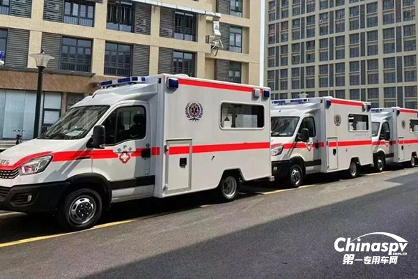 依維柯歐勝救護(hù)車(chē)