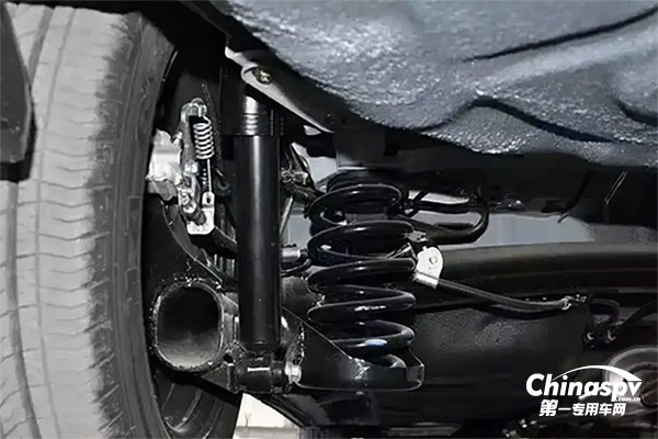 房車震動有彈跳，還晃動？有可能是減震器的問題！