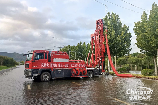 “皖”手同行！徐工排澇救援隊(duì)緊急出征！