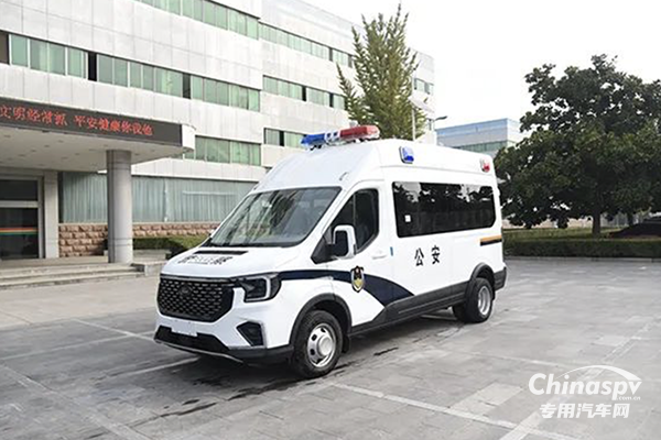 打造忠誠鐵衛(wèi) 筑牢“防火墻” 森源鴻馬多功能押解車發(fā)往吉林