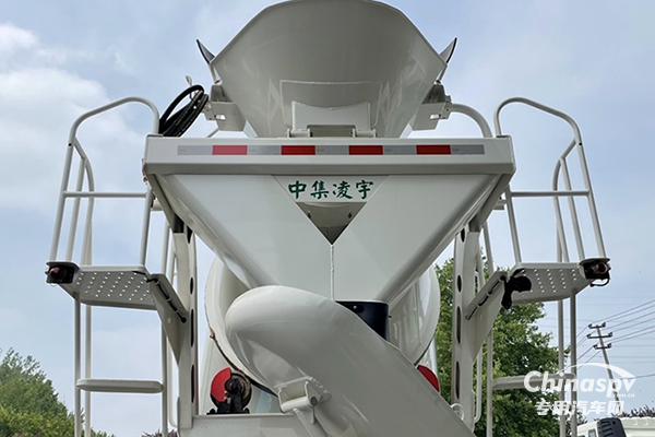 新能源攪拌車冬季“保暖”秘籍，讓你的愛車歡樂過冬！