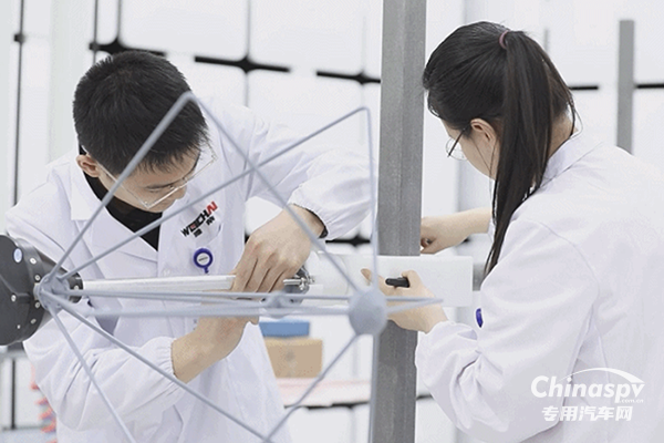 金獎(jiǎng)+1！濰柴捧回“質(zhì)量奧林匹克”國(guó)際大獎(jiǎng)！