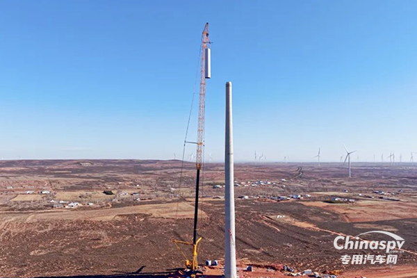 徐工：“全球第一吊”吊“全球混塔第一高”！正在鄂爾多斯上演