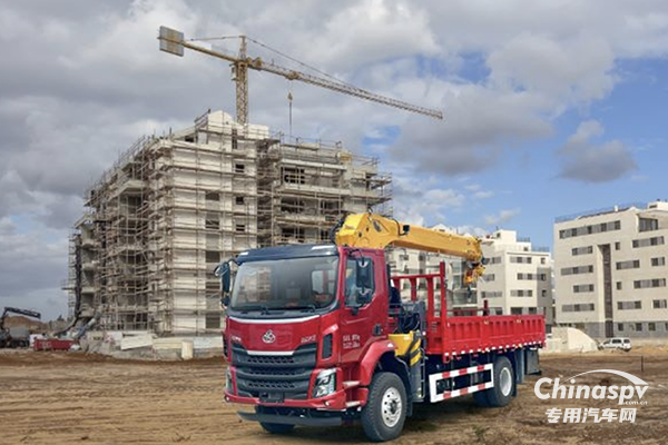 乘龍M3隨車吊榮膺專用車市場(chǎng)創(chuàng)富大獎(jiǎng)