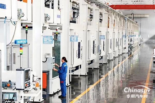 全國(guó)首批! 玉柴榮膺國(guó)家“卓越級(jí)智能工廠”