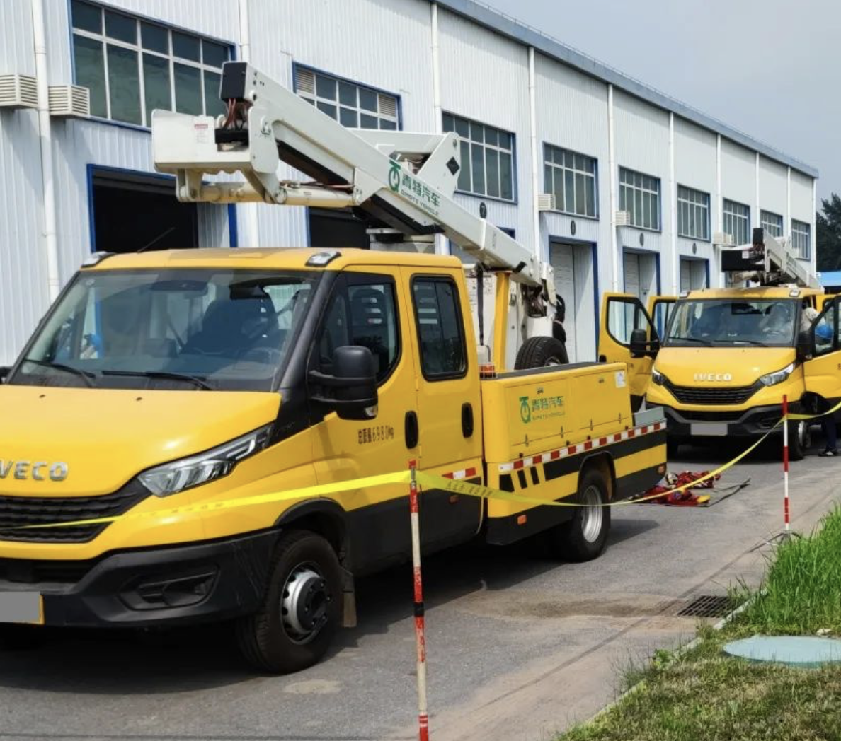 至誠(chéng)服務(wù)，進(jìn)口依維柯底盤青特牌無(wú)支腿絕緣斗臂高空作業(yè)車開(kāi)展交車培訓(xùn)