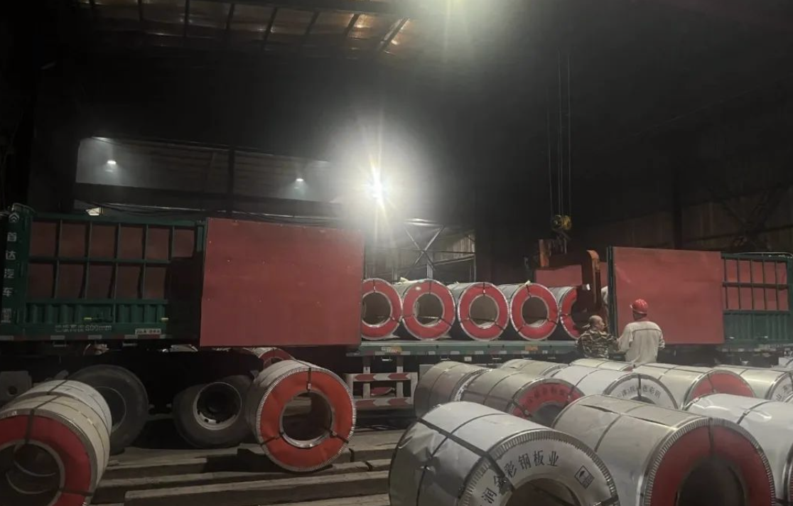 首達(dá)汽車?拉鋼卷設(shè)計的掛車，用戶這樣評價......