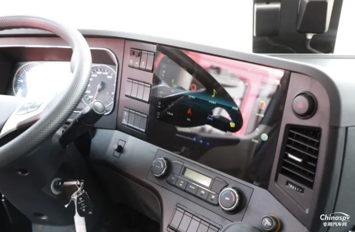 江淮星耀X5冷藏車:秋天的第一只大閘蟹，你嘗鮮了嗎？