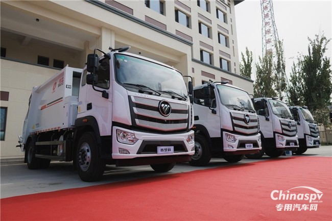 環(huán)衛(wèi)科技助力援疆發(fā)展 福田普羅科首批壓縮垃圾車交付洛浦縣