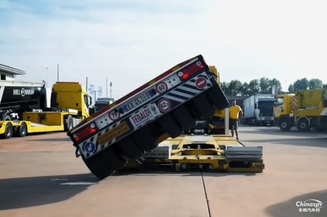 意大利神器！這款大型設(shè)備運(yùn)輸車顛覆傳統(tǒng)