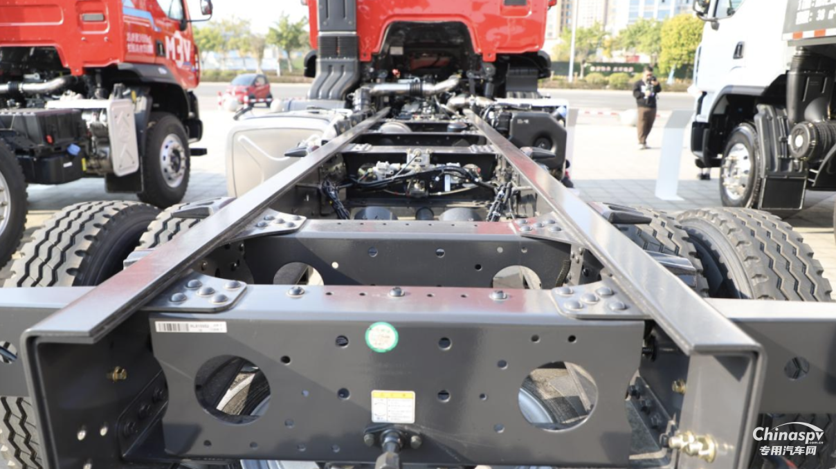 乘龍H5 4×2極限自卸車(chē)的踏實(shí)感從何而來(lái)？