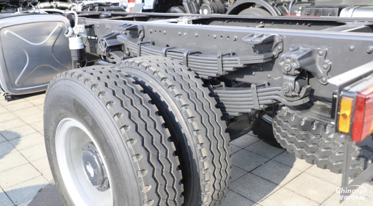 乘龍H5 4×2極限自卸車(chē)的踏實(shí)感從何而來(lái)？