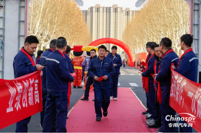 宇通專用車2025年開工盛典燃情開啟