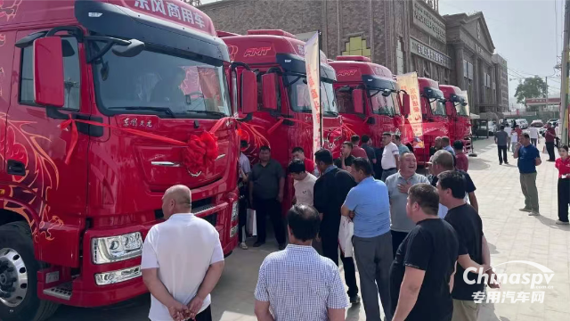 百城聯(lián)動 百場盛會 東風(fēng)康明斯發(fā)財機持續(xù)引爆市場熱潮