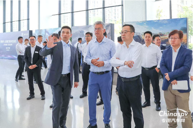 山東重工集團與采埃孚舉辦技術(shù)交流日