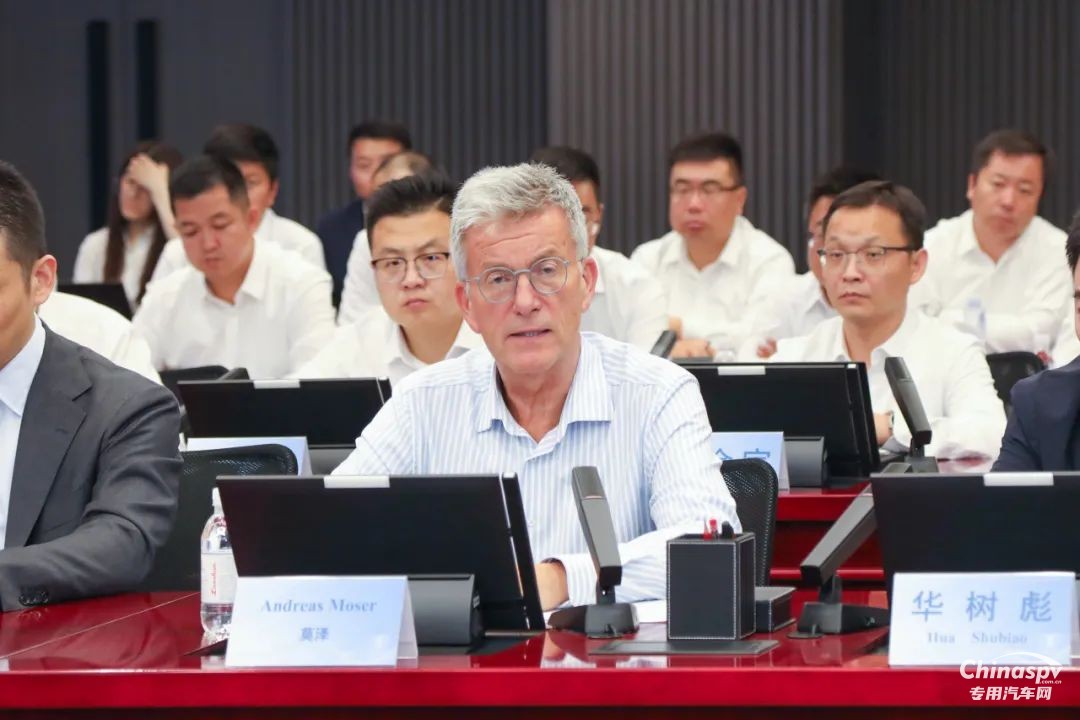 山東重工集團與采埃孚舉辦技術(shù)交流日