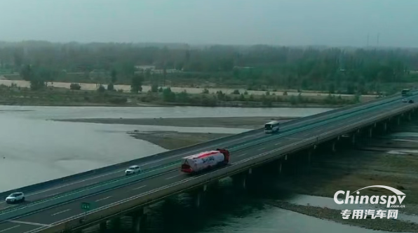 東風(fēng)康明斯天然氣一體化動力鏈綜合路況實測圓滿收官：“既快又省”無懼征途！