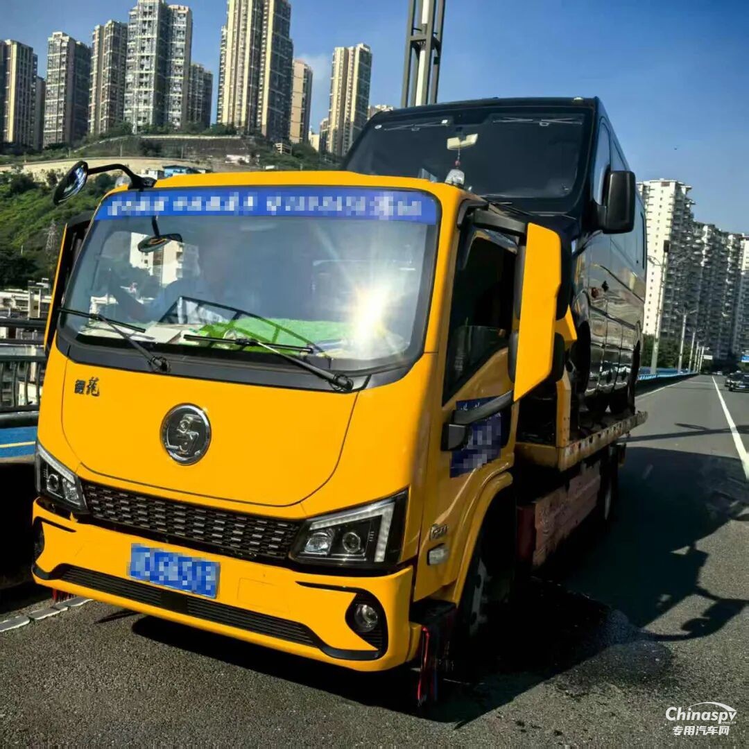 清障救援“不考慮其他車(chē)”！羅老板只認(rèn)陜汽+康明斯