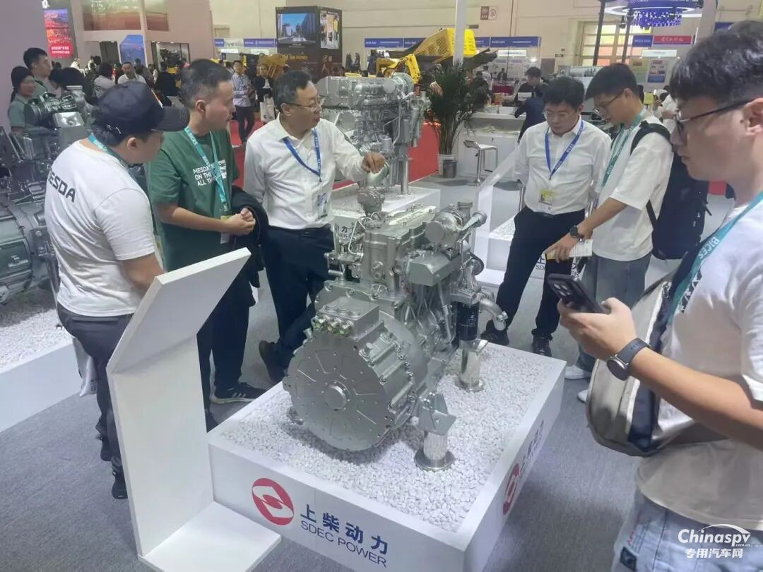 卓越動力創(chuàng)造更大價值，上柴動力為工程機械行業(yè)帶來更酷動力