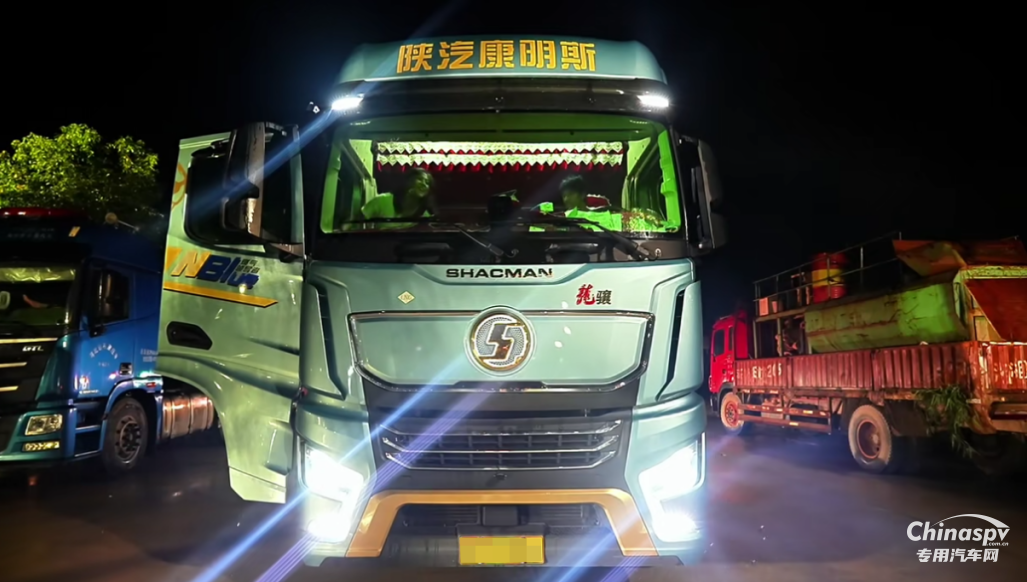 陜汽龍?bào)J配康明斯15NFE發(fā)動機(jī)，全面契合長途散戶卡友“用車配方”