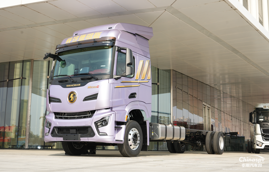 全域深耕 全景突破！西安康明斯閃耀陜汽重卡2026商務(wù)年會(huì)！