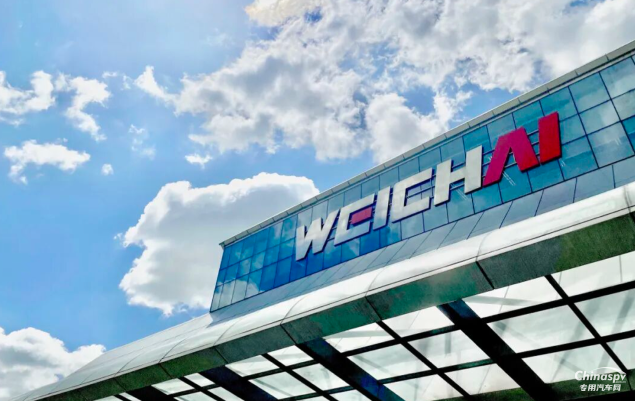 日前，濰坊海關(guān)為濰柴進(jìn)出口公司頒發(fā)海關(guān)高級(jí)認(rèn)證企業(yè)（AEO）證書。