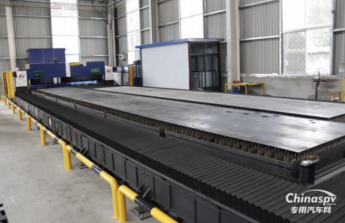 首達(dá)汽車(chē)