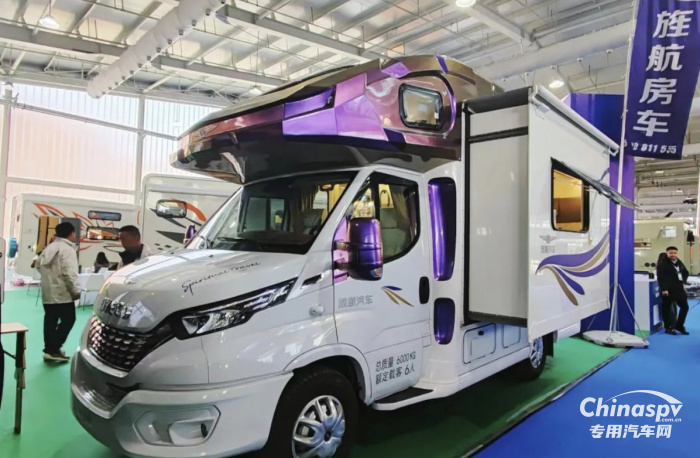 逛龍年首場房車展，選品質(zhì)高端進口依維柯底盤房車