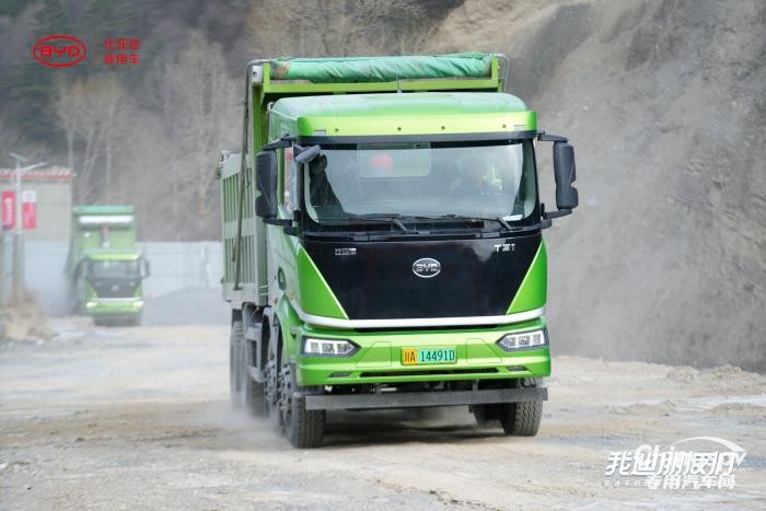 攜手共建綠色天府 超300臺(tái)比亞迪純電動(dòng)專用車投運(yùn)四川路橋