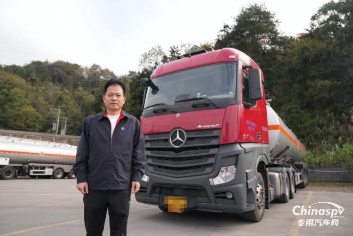 從試一試到批量采購 奔馳卡車何以得到標(biāo)桿危運(yùn)企業(yè)認(rèn)可