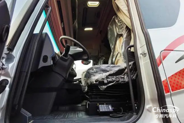 為冷鏈助力，為春運(yùn)“保鮮” 580大馬力北京追夢冷鏈車了解一下