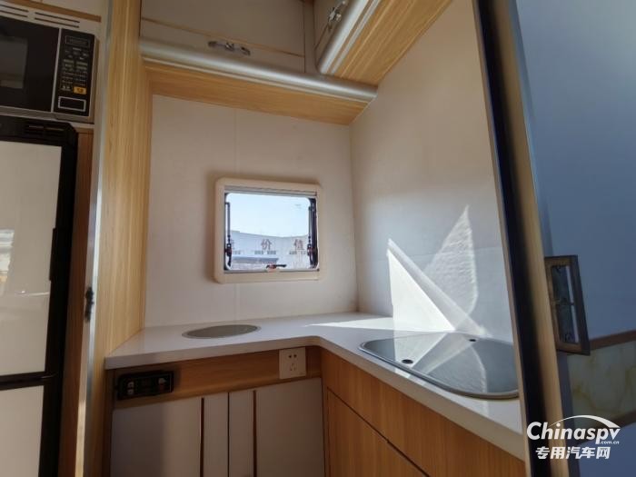 閃耀蓉城 奧鈴玉兔Ⅲ引領(lǐng)輕卡房車(chē)新風(fēng)尚